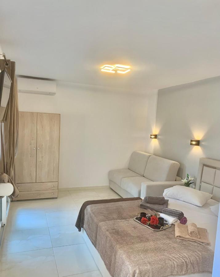 Petros House Aparthotel Sarti Exterior photo