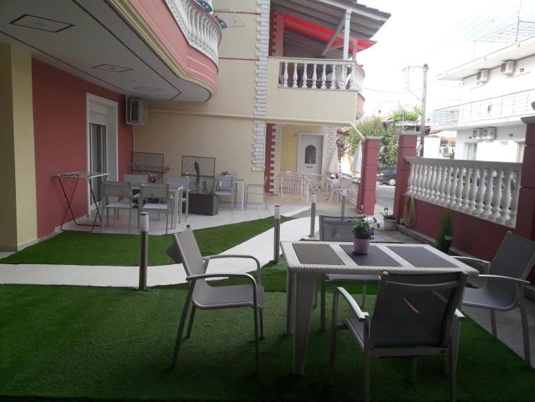 Petros House Aparthotel Sarti Exterior photo
