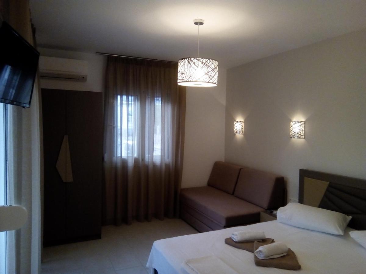 Petros House Aparthotel Sarti Exterior photo